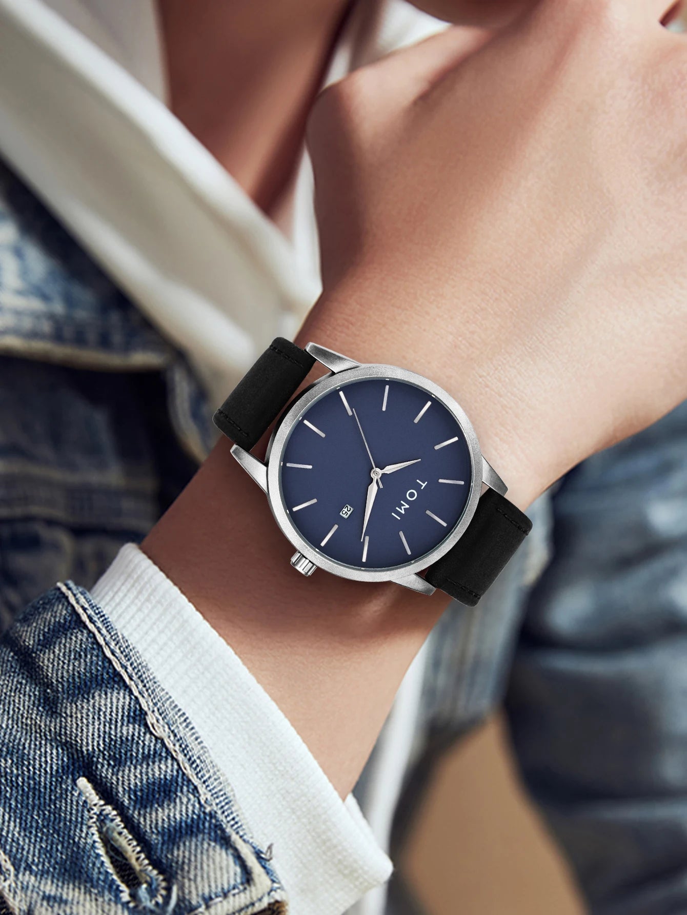 Venda quente tomi masculino 4 pçs caixa de presente conjunto relógio minimalista casual masculino relógio de quartzo gravata clipe manga fivela relógio presente relojes