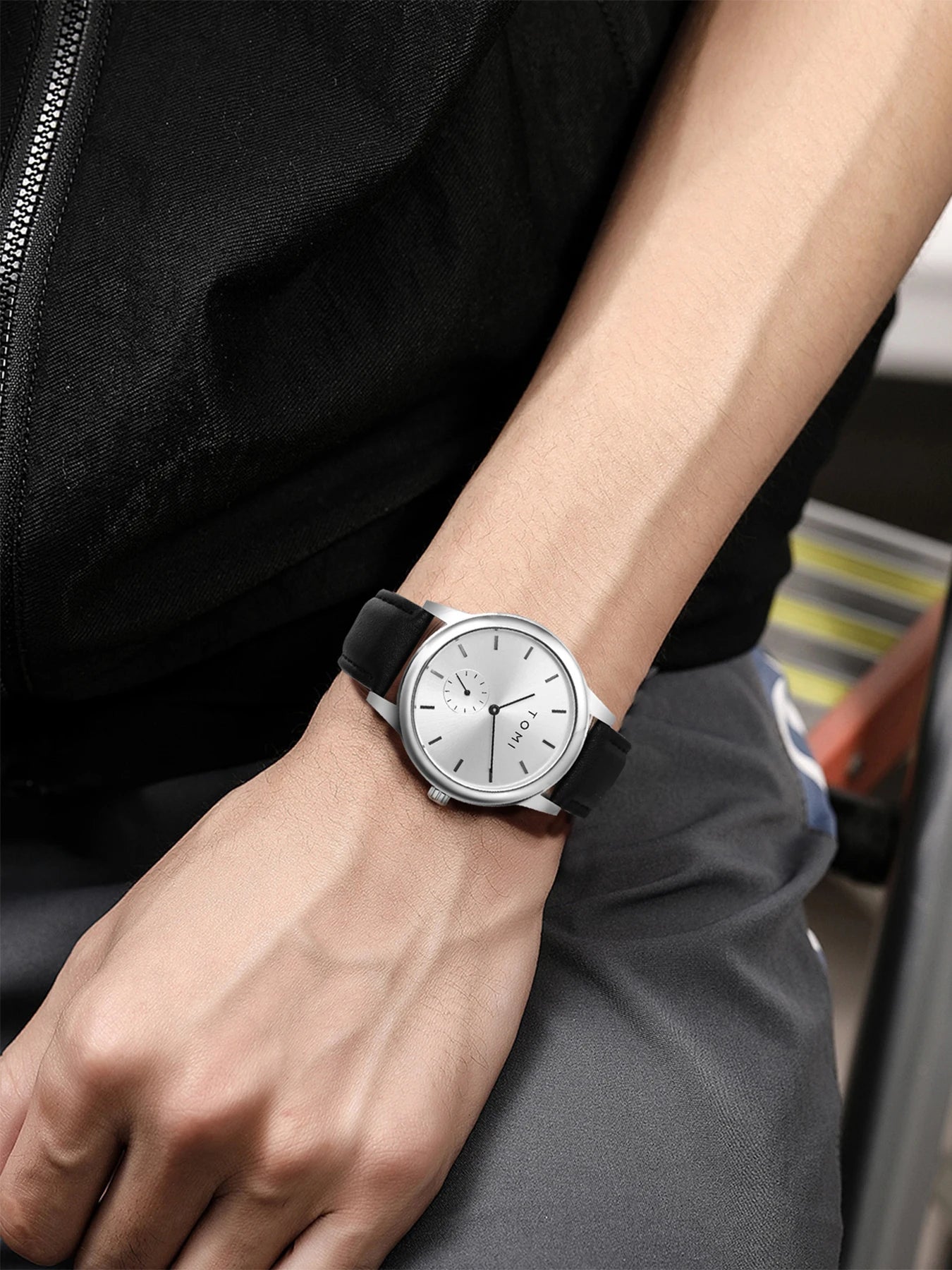 TOMI Fashion Masculino Relógio de quartzo com meio cinto de dois pinos casual e minimalista masculino