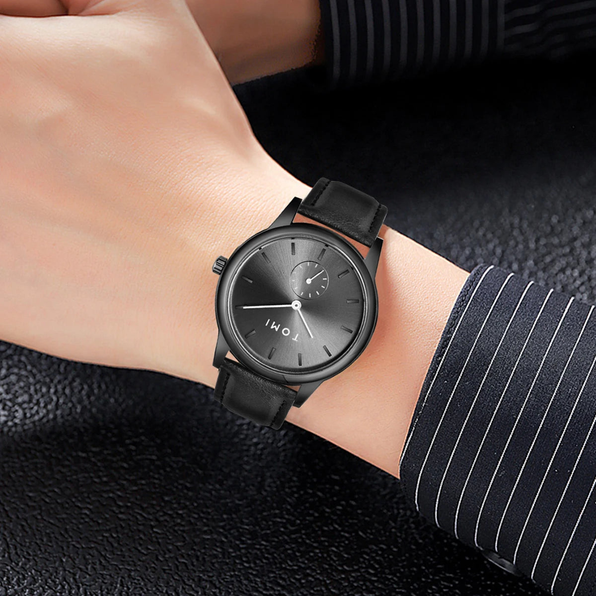TOMI Fashion Masculino Relógio de quartzo com meio cinto de dois pinos casual e minimalista masculino