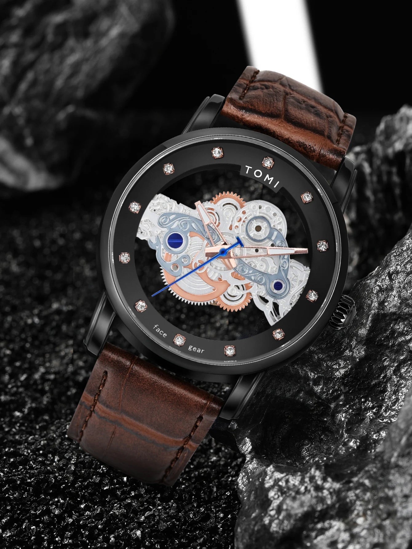 TOMI Novo relógio popular de luxo casual masculino e feminino relógio de quartzo com diamante oco