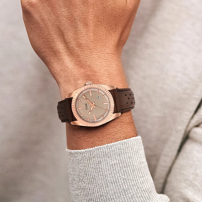 TOMI Moda Masculina Clássico Relógio Masculino e Feminino Versátil Tendência Calendário de Negócios Relógio de Quartzo de Couro Marrom