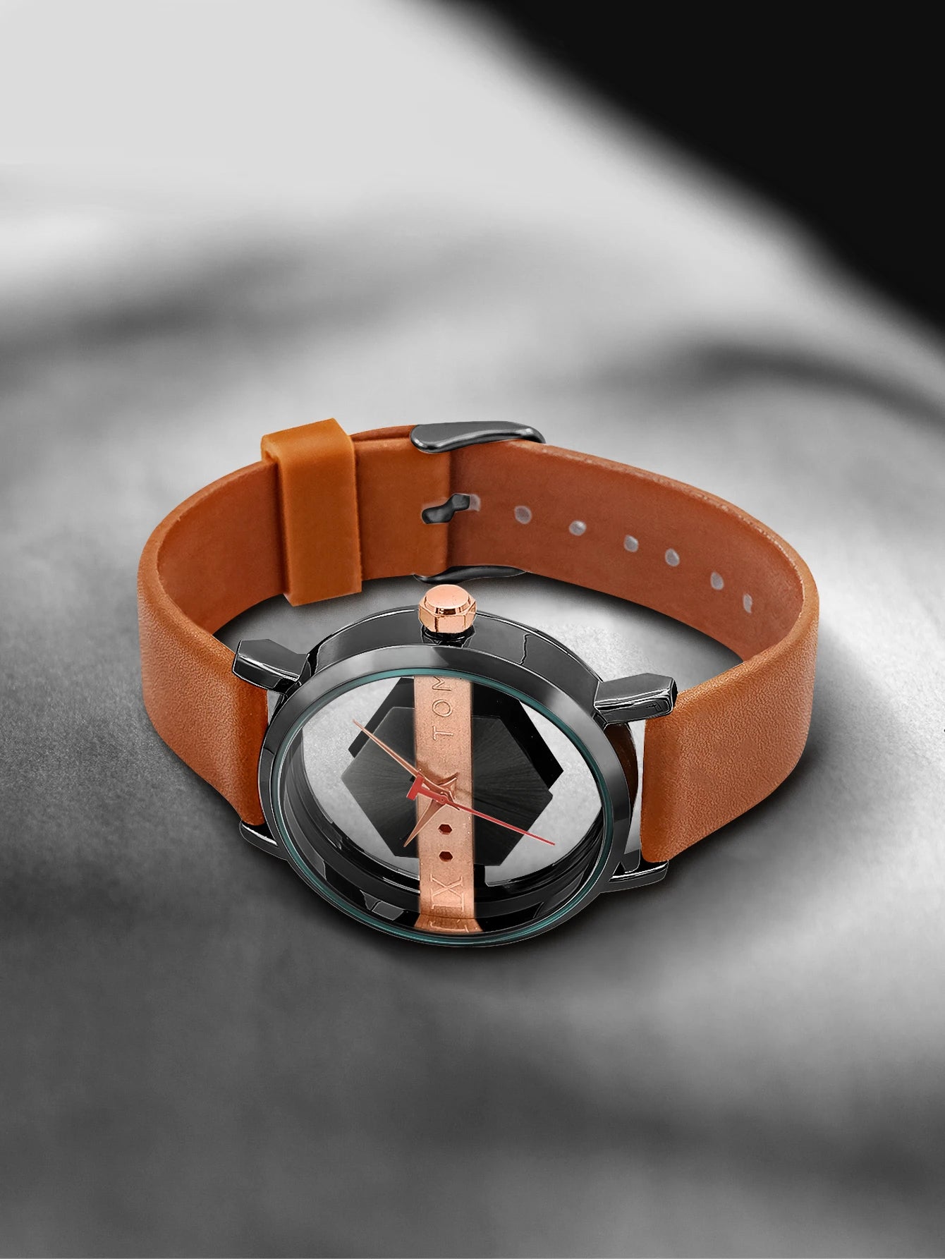 TOMI Pulseira de relógio de couro masculina elegante e minimalista personalizada com perspectiva oca tampa inferior de vidro relógio de quartzo