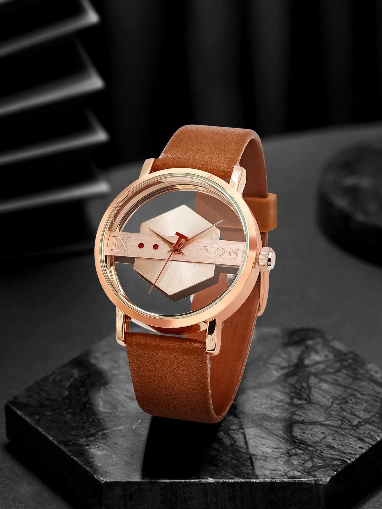 TOMI Pulseira de relógio de couro masculina elegante e minimalista personalizada com perspectiva oca tampa inferior de vidro relógio de quartzo
