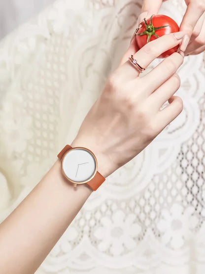 Tomi feminino estilo minimalista relógio de couro feminino pequeno disco scaleless moda relógio minimalista feminino lazer relógio de quartzo